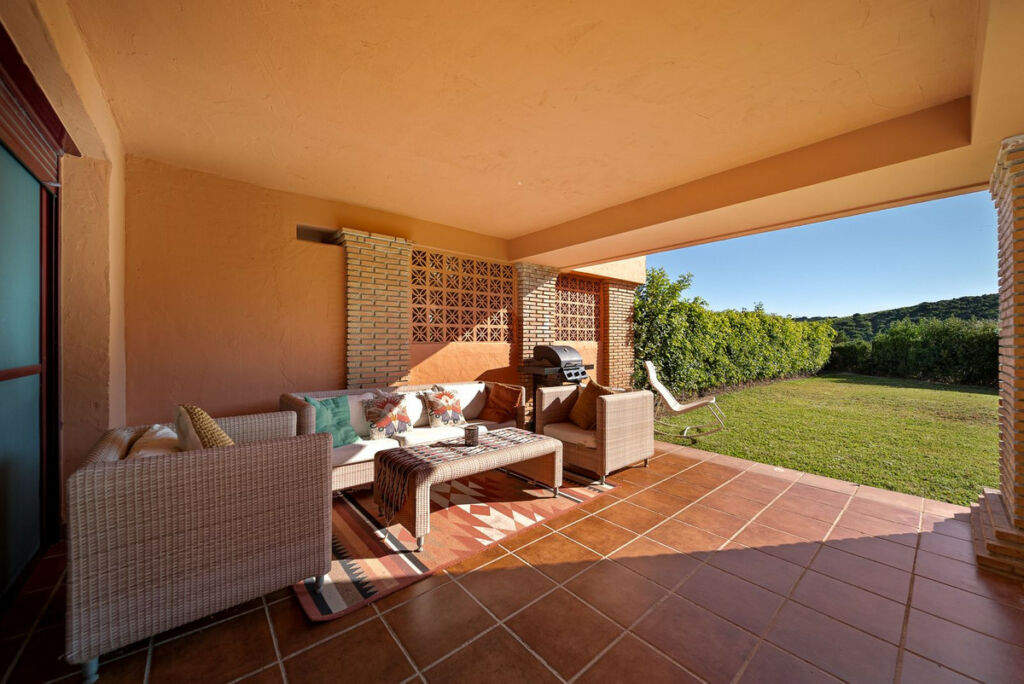 Ground Floor Apartment Casares Playa Málaga - image 9