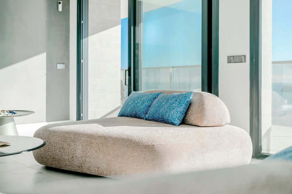 Middle Floor Apartment Benidorm Alicante - image 9