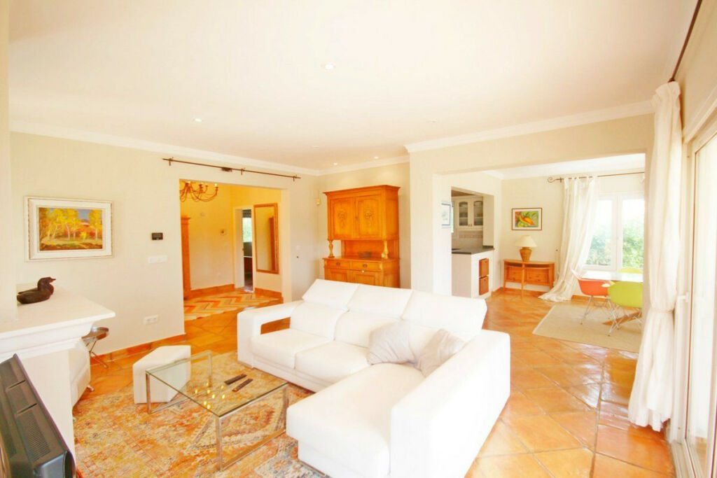 Detached Villa Moraira Alicante - image 9