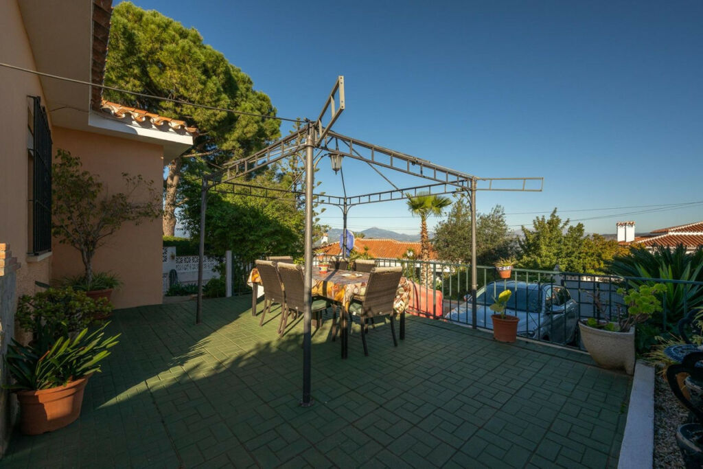 Bungalow Alhaurín el Grande Málaga - image 9