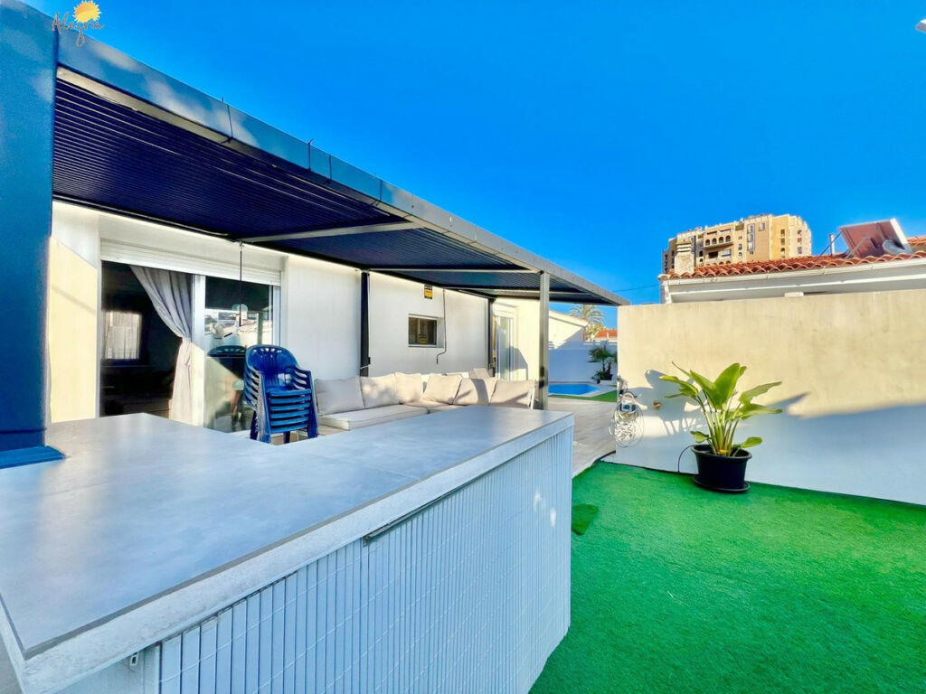 Bungalow Torrevieja Alicante - image 9