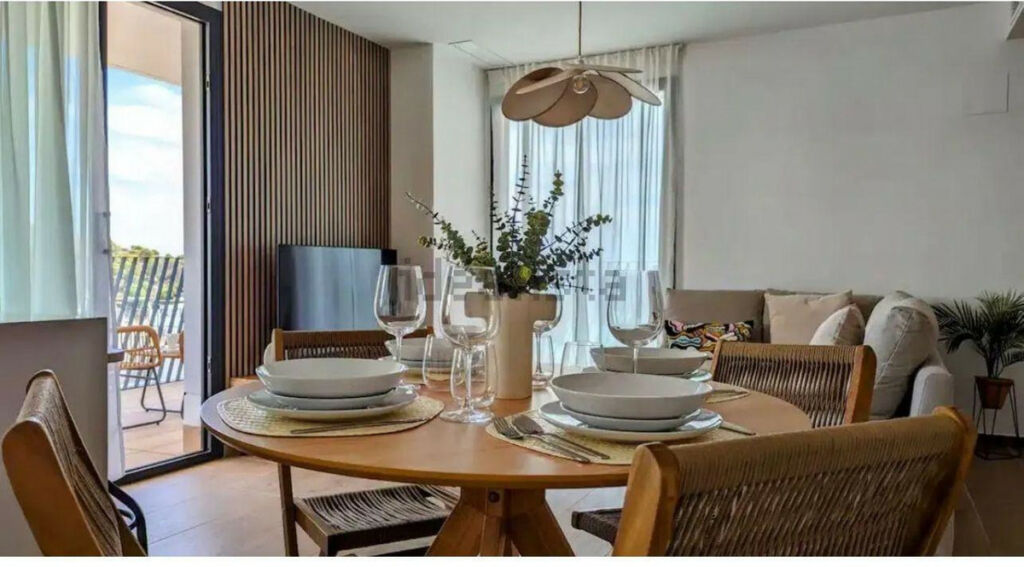 Middle Floor Apartment Villajoyosa Alicante - image 3