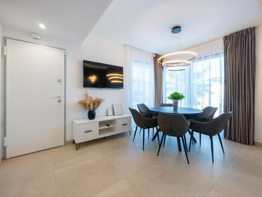 Detached Villa Guardamar del Segura Alicante - image 9