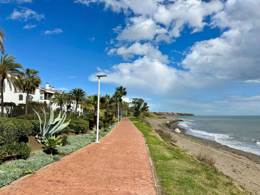 Middle Floor Studio Estepona Málaga