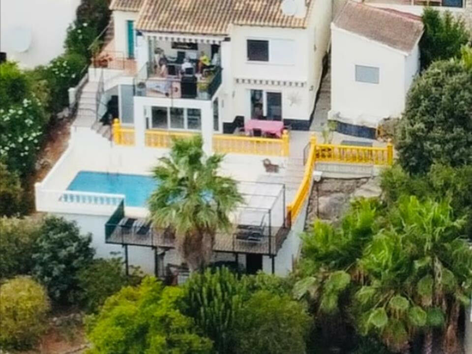 Townhouse Jalon Alicante - image 6