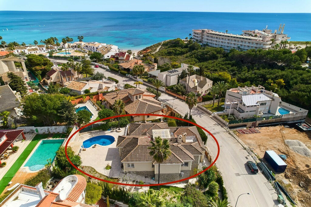 Detached Villa Dehesa de Campoamor Alicante