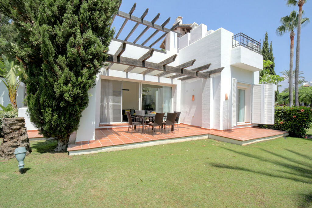 Ground Floor Apartment Estepona Málaga