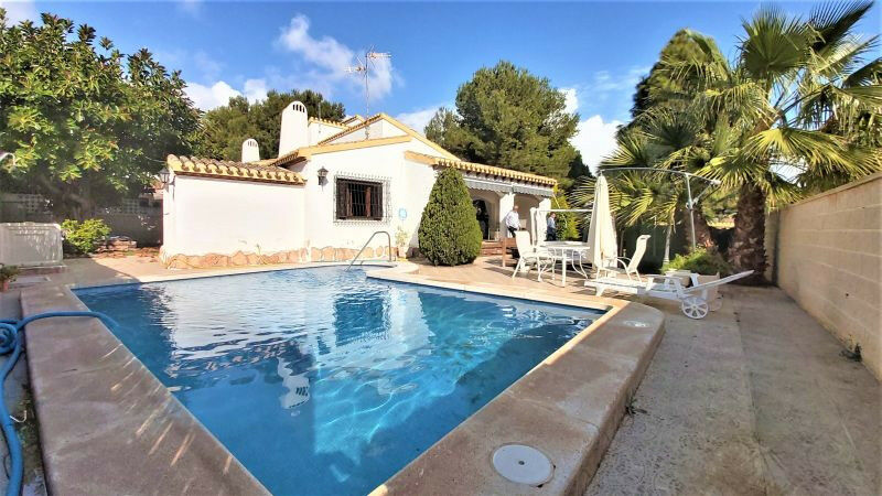 Detached Villa Torrevieja Alicante