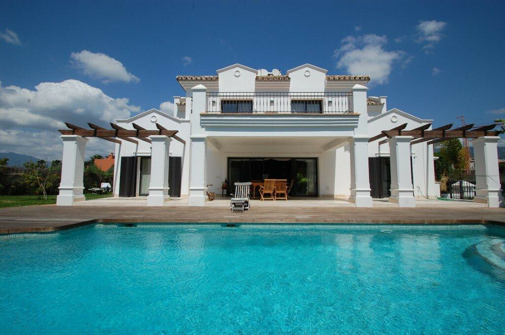 Detached Villa The Golden Mile Málaga