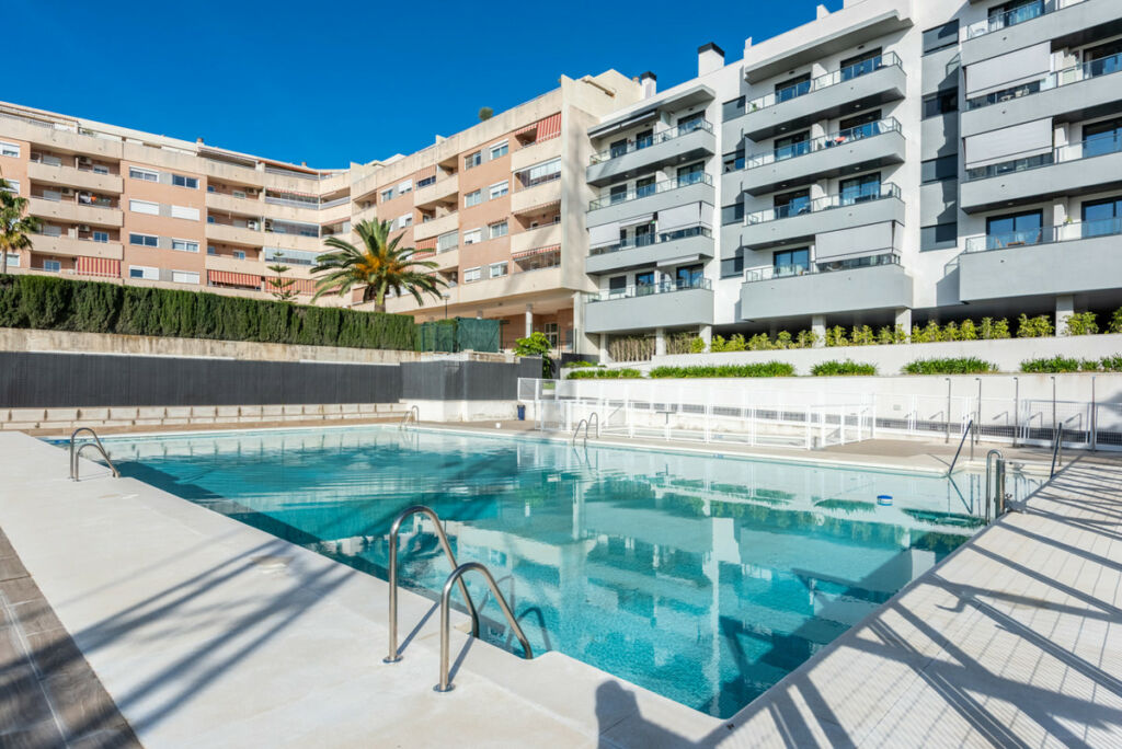 Middle Floor Apartment Las Lagunas Málaga