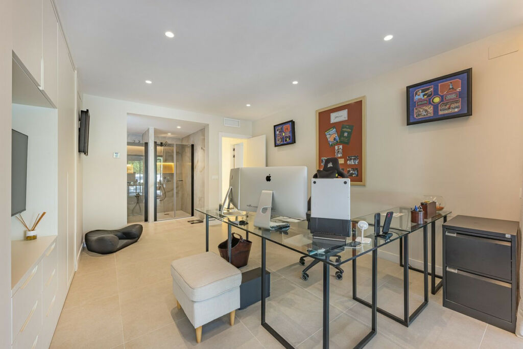 Middle Floor Apartment Marbella Málaga