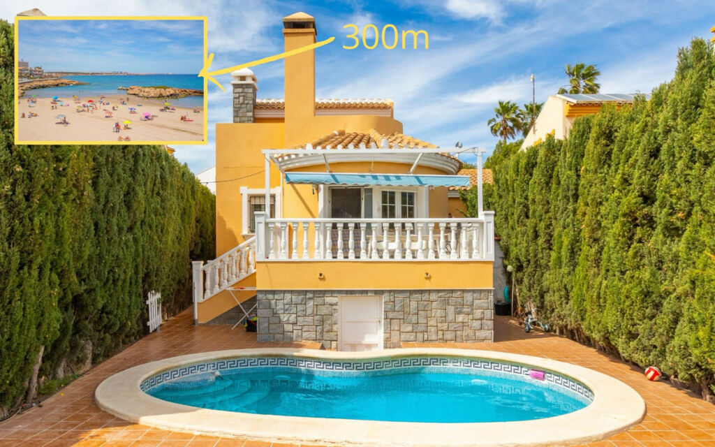 Detached Villa Cabo Roig Alicante