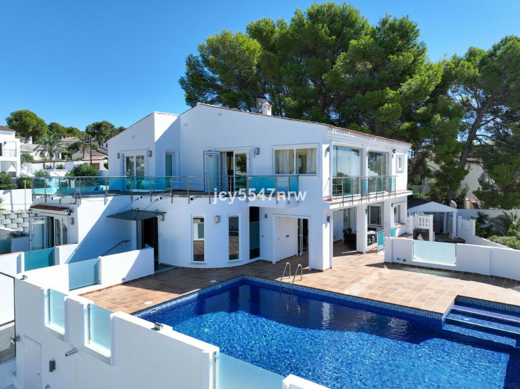 Detached Villa Moraira Alicante