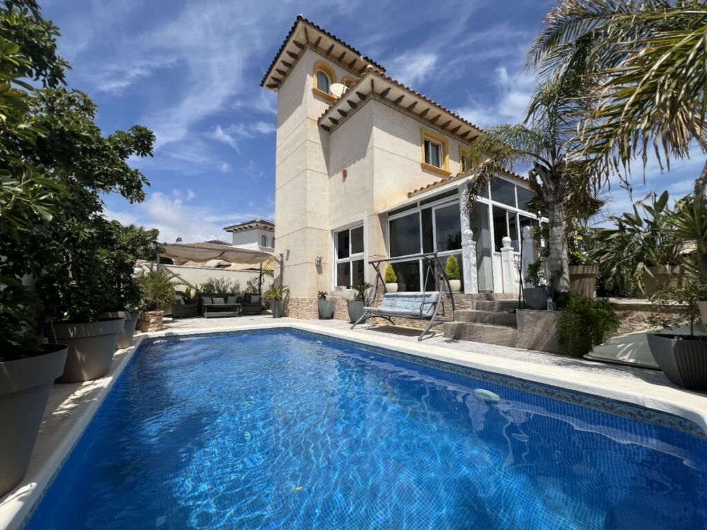 Detached Villa Orihuela Alicante