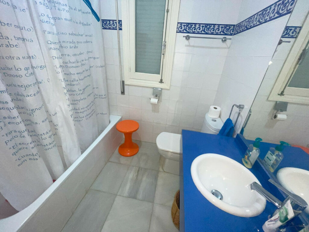 Detached Villa Sotogrande Alto Cádiz - image 10