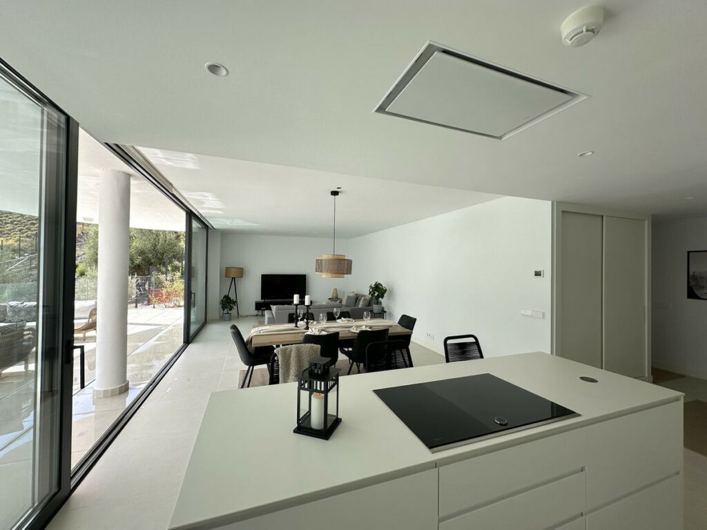 Ground Floor Apartment Fuengirola Málaga - image 10