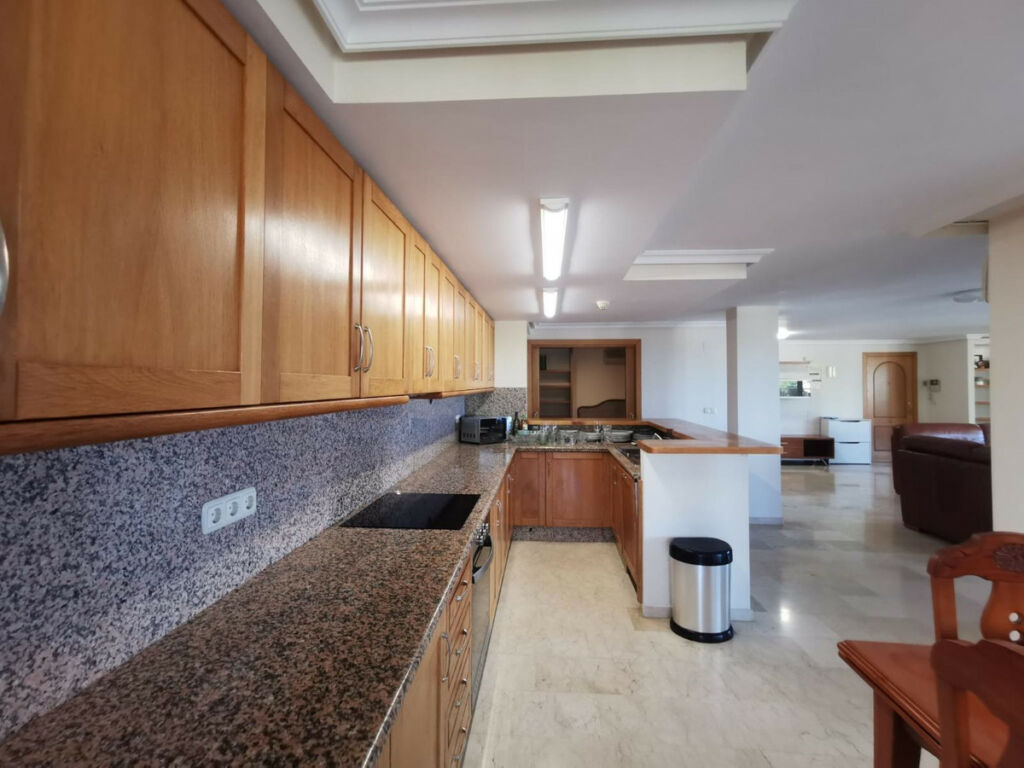 Middle Floor Apartment Altea Alicante - image 10