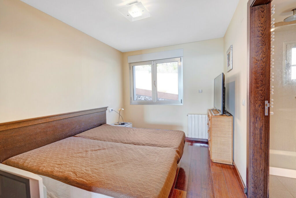 Detached Villa Les Bassetes Alicante - image 10
