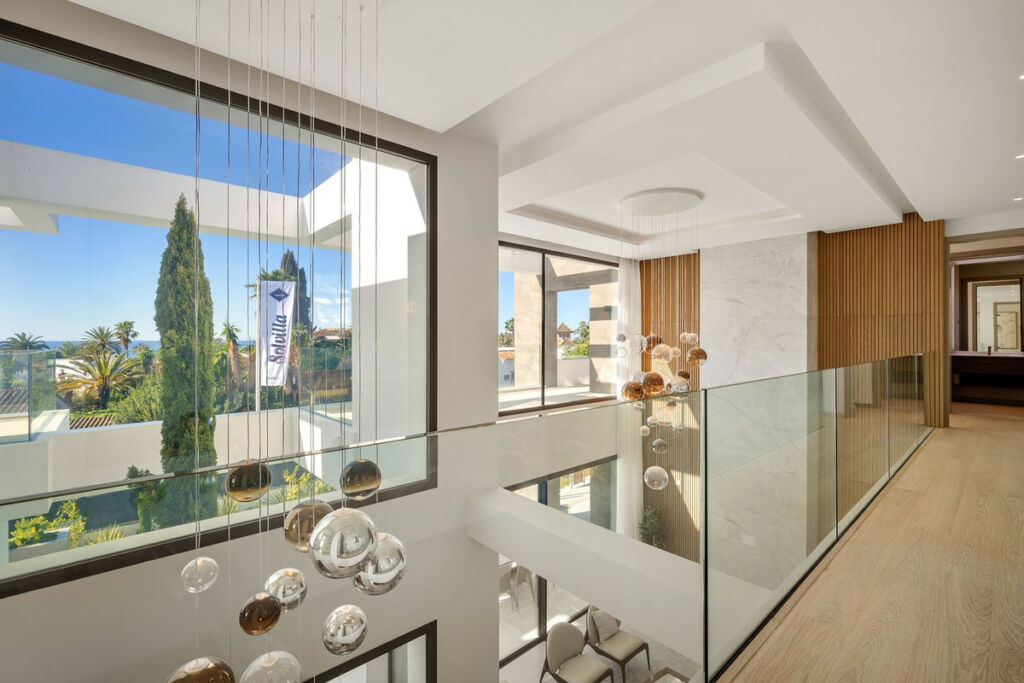 Detached Villa Marbesa Málaga - image 18