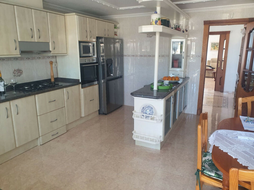 Detached Villa Algorfa Alicante - image 10