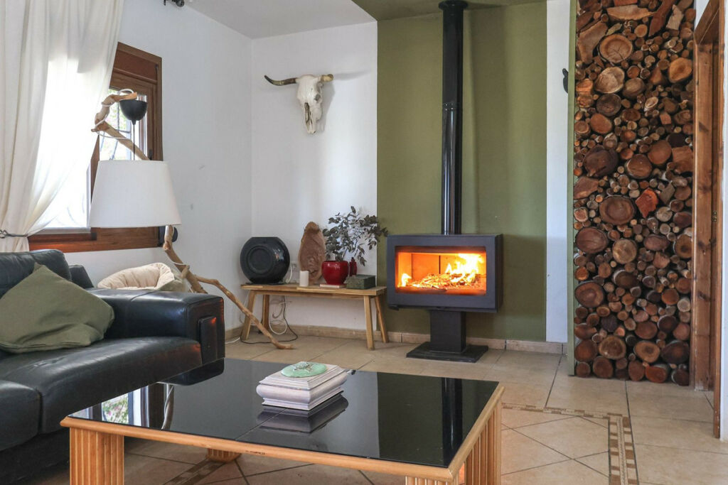 Detached Villa Alozaina Málaga - image 11