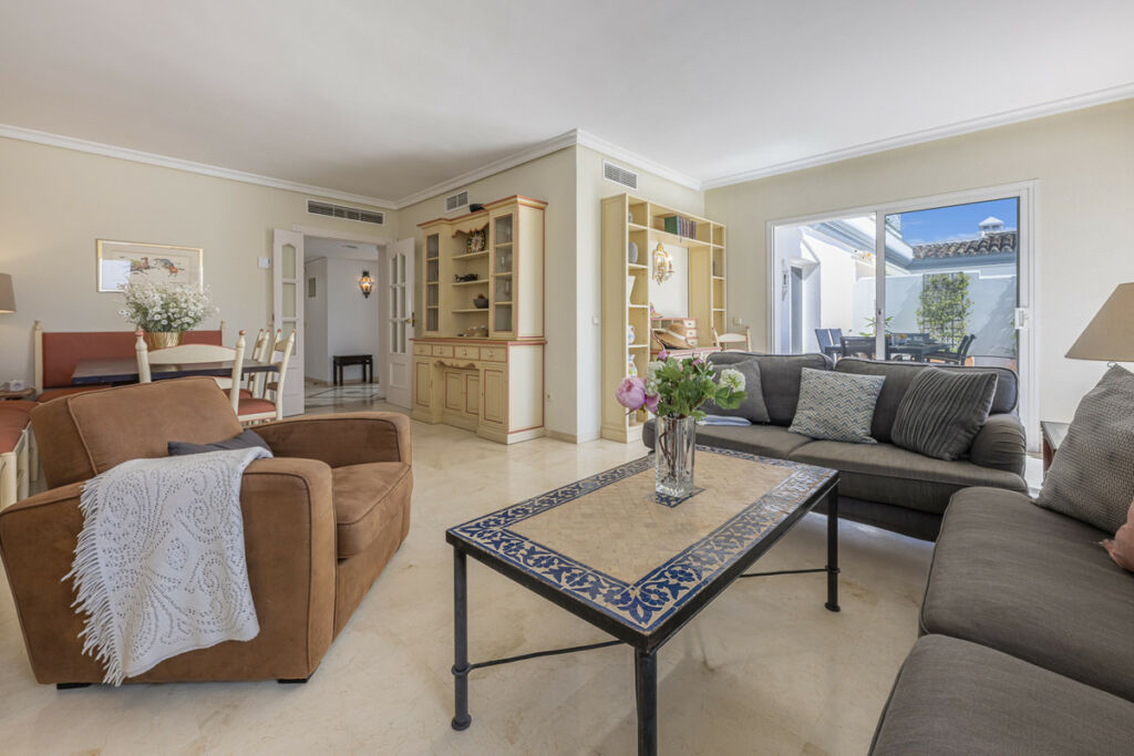 Penthouse Duplex Estepona Málaga - image 10