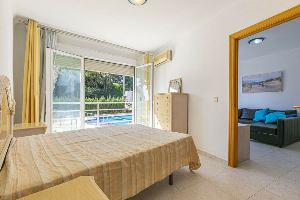 Ground Floor Apartment Calahonda Málaga - image 10