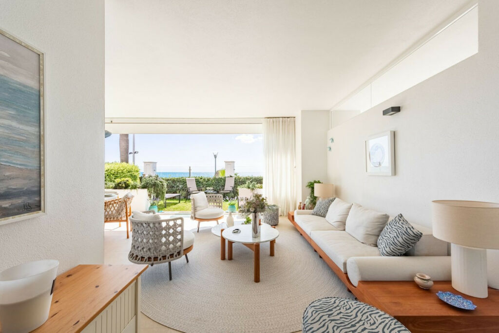 Ground Floor Apartment Estepona Málaga - image 10
