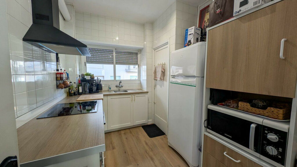 Middle Floor Apartment Calpe Alicante - image 7