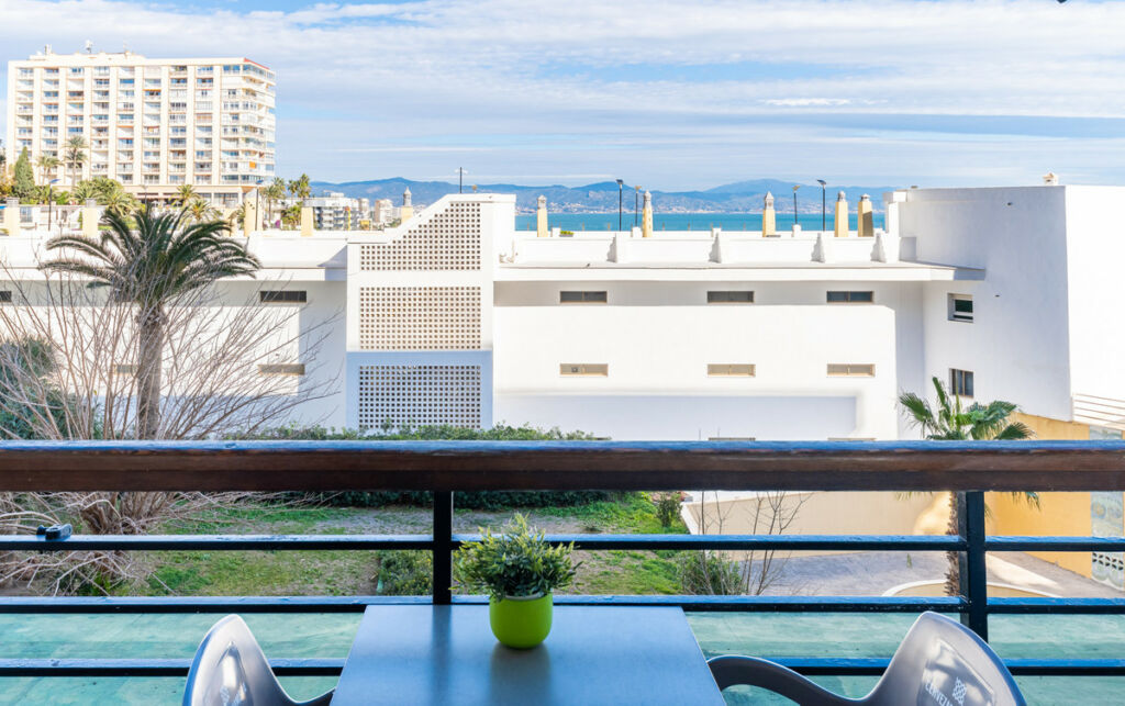 Middle Floor Apartment Torremolinos Málaga - image 10