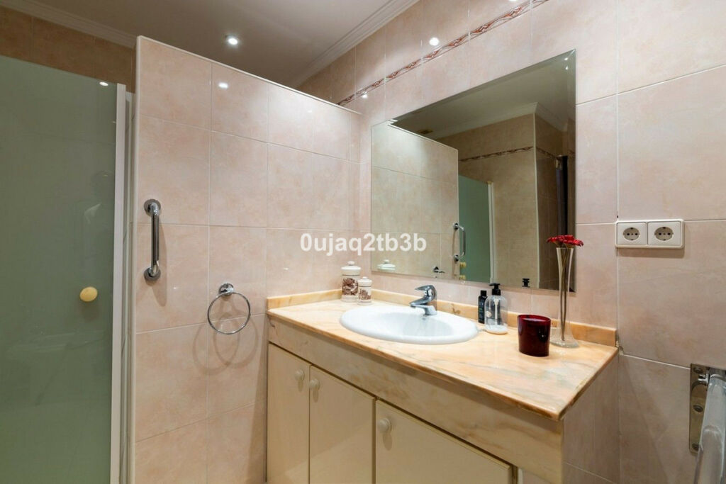 Ground Floor Apartment Nueva Andalucía Málaga - image 13