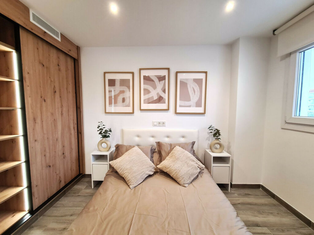 Middle Floor Apartment Estepona Málaga - image 15