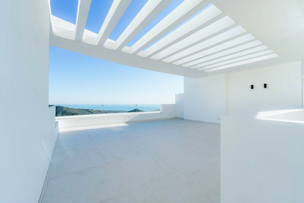 Penthouse Ojén Málaga - image 10