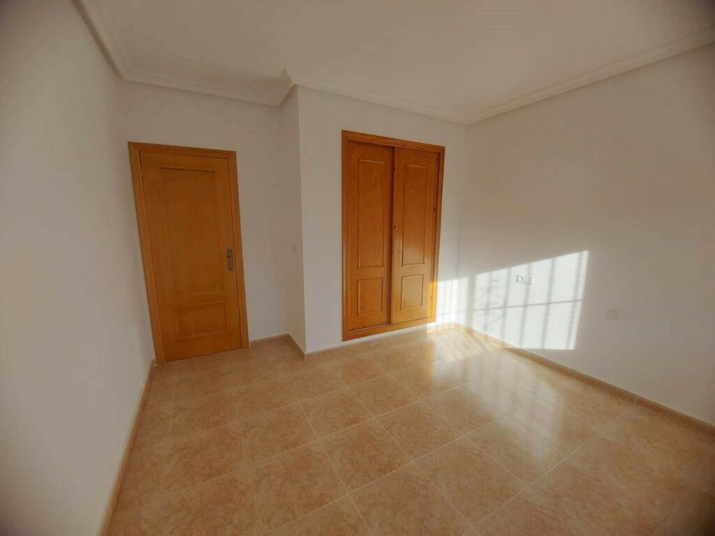 Detached Villa Algorfa Alicante - image 10