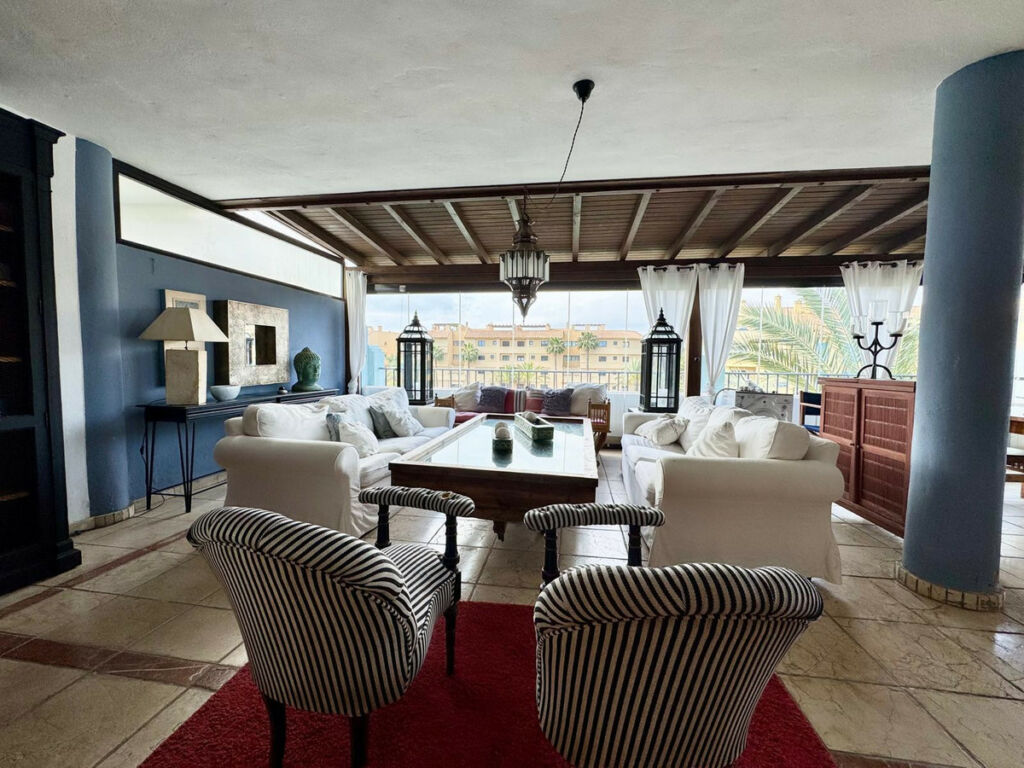 Penthouse Duplex Sotogrande Marina Cádiz - image 11
