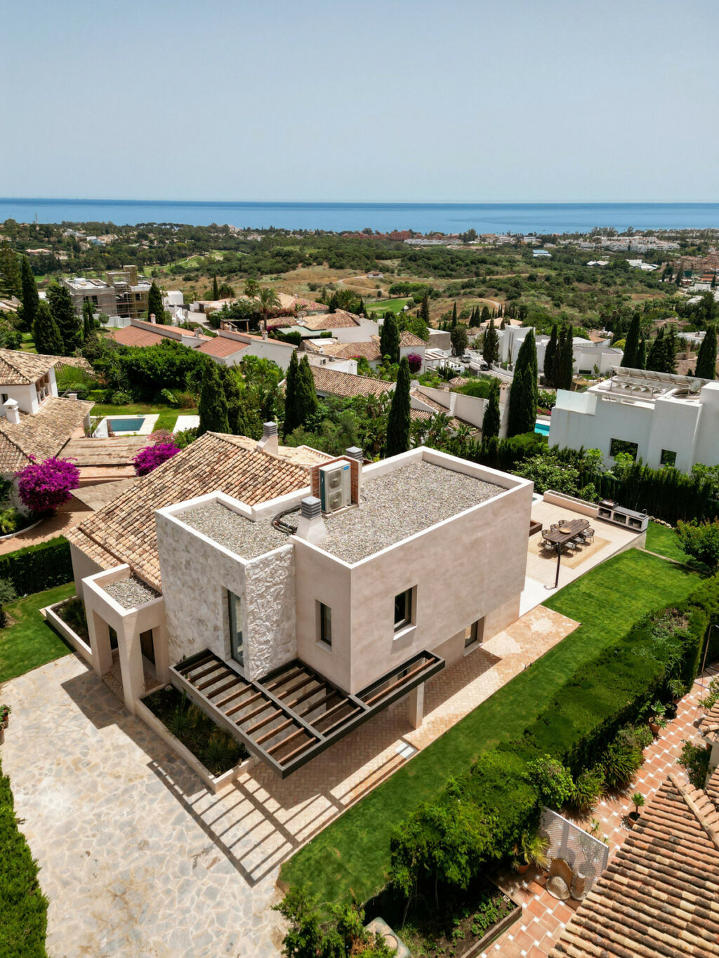 Detached Villa Benahavís Málaga - image 11