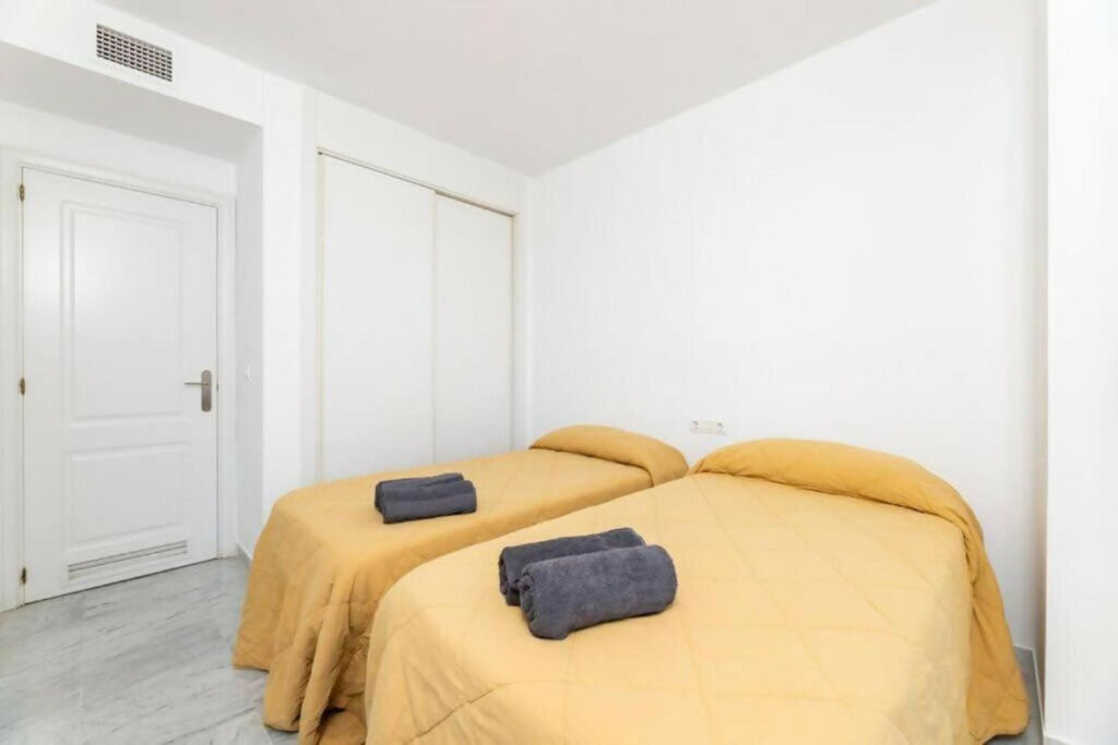 Middle Floor Apartment San Pedro de Alcántara Málaga - image 11
