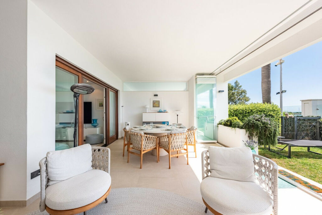 Ground Floor Apartment Estepona Málaga - image 11