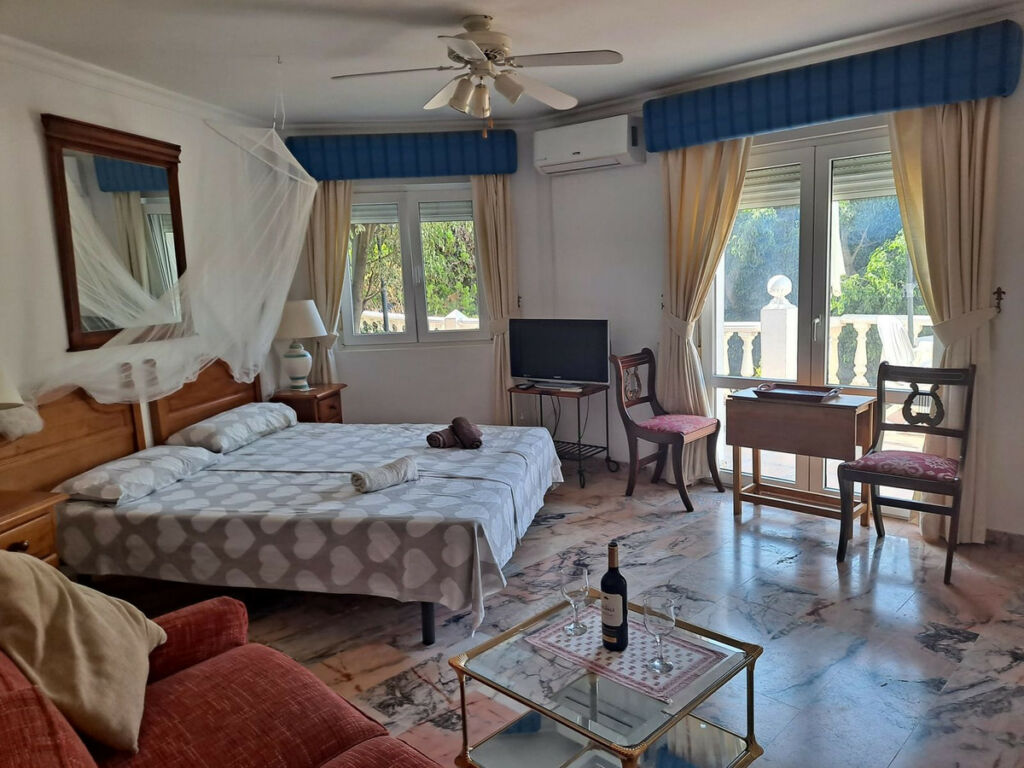 Detached Villa Mijas Málaga - image 11