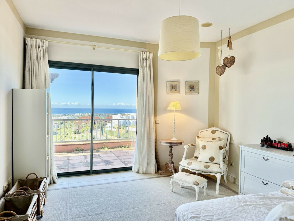 Penthouse Los Flamingos Málaga - image 11