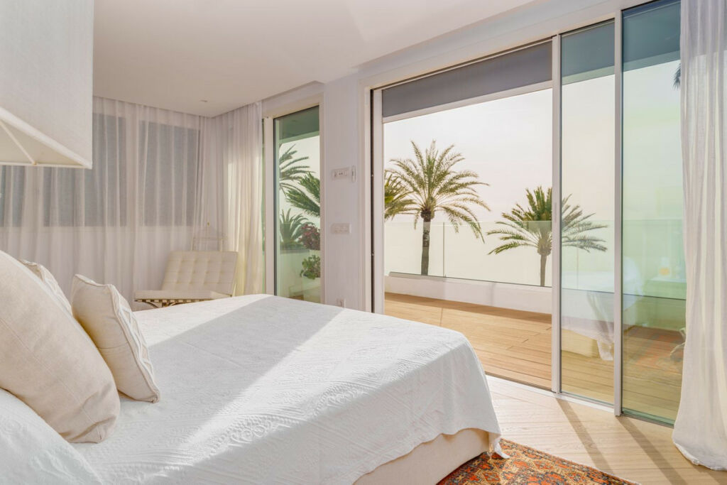 Penthouse The Golden Mile Málaga - image 11