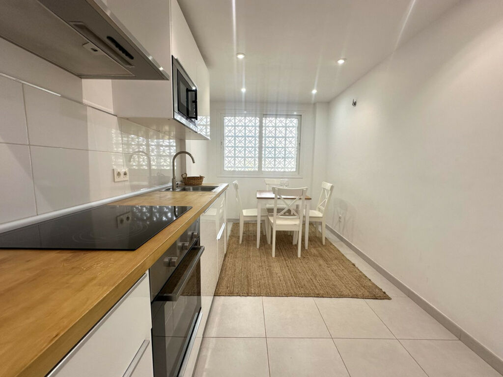 Penthouse Duplex Nueva Andalucía Málaga - image 12