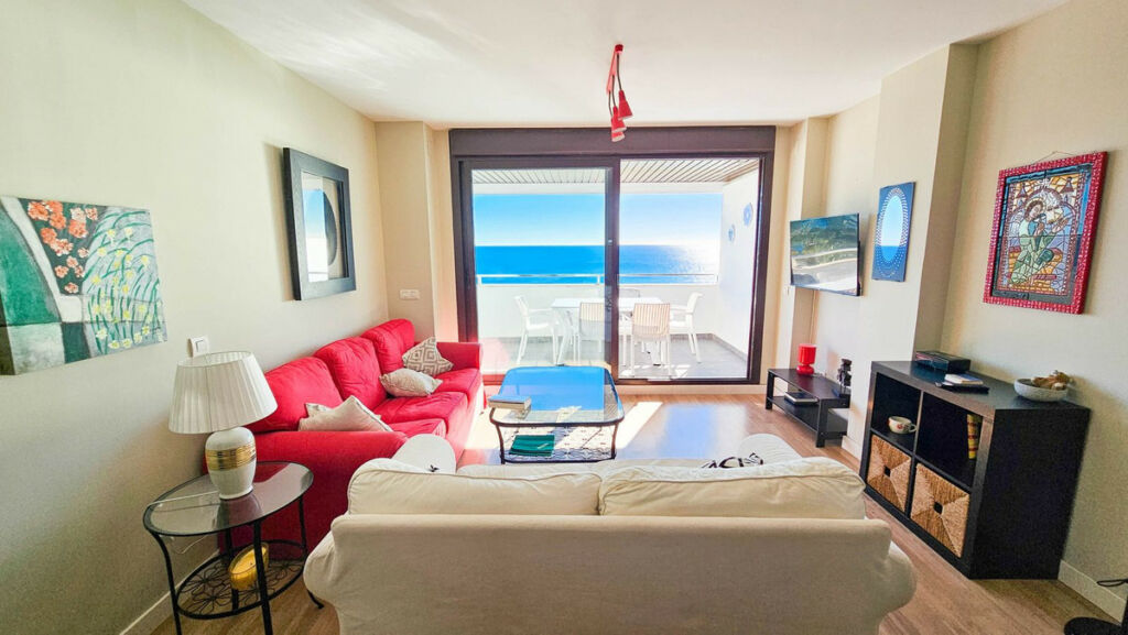 Middle Floor Apartment Casares Playa Málaga - image 11