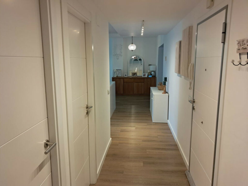 Penthouse La Alcaidesa Cádiz - image 11