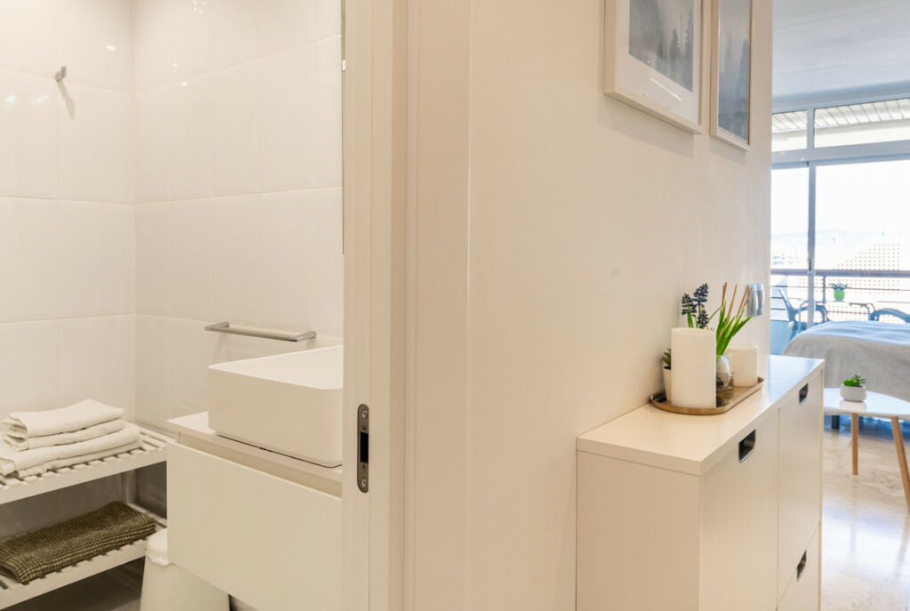 Middle Floor Apartment Torremolinos Málaga - image 11