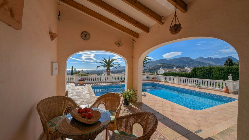Detached Villa Calpe Alicante - image 2