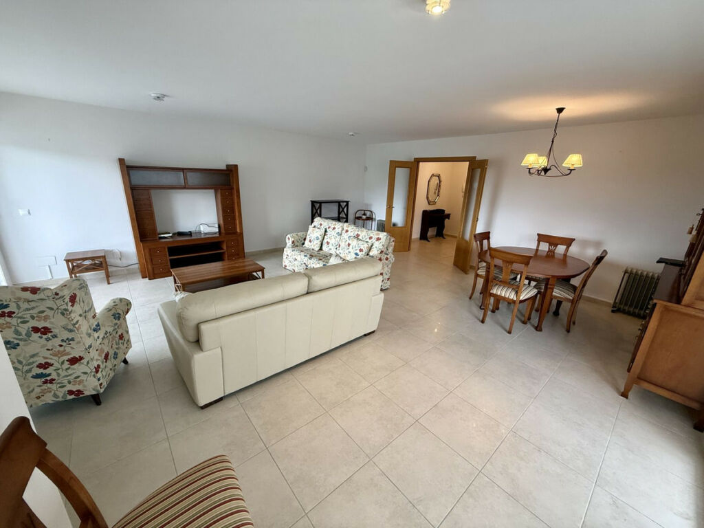 Middle Floor Apartment La Campana Málaga - image 11