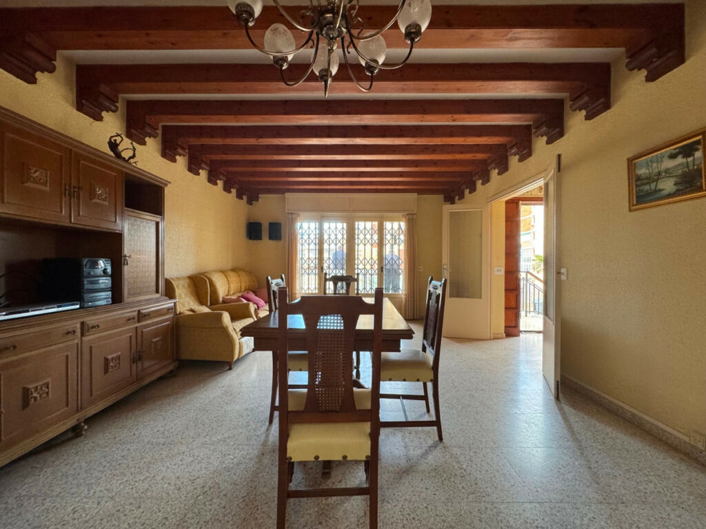 Detached Villa La Zenia Alicante - image 14