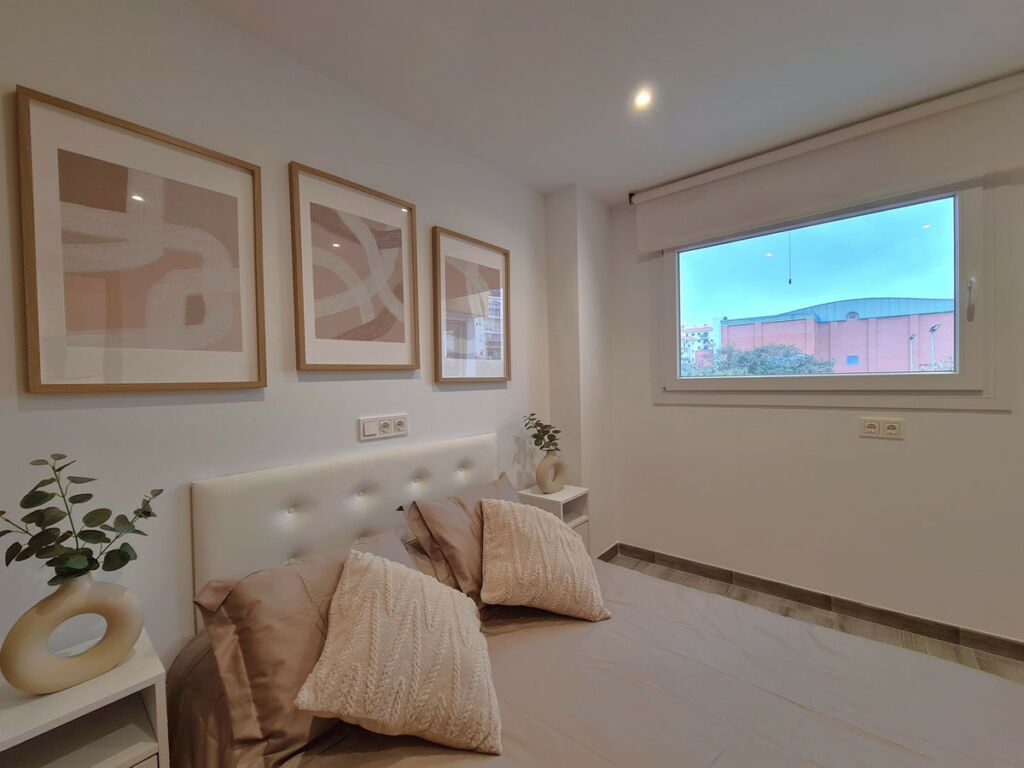 Middle Floor Apartment Estepona Málaga - image 16