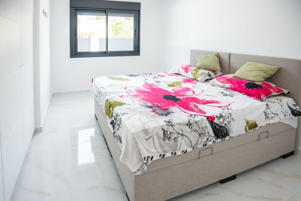 Detached Villa Pinar de Campoverde Alicante - image 11